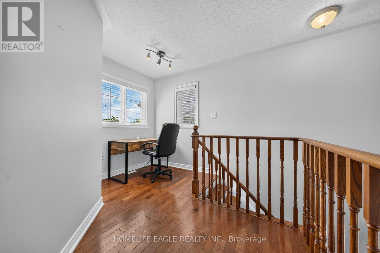 12 Kensington Trail, Barrie, Ontario  L4N 0K5 - Photo 10 - S13729810
