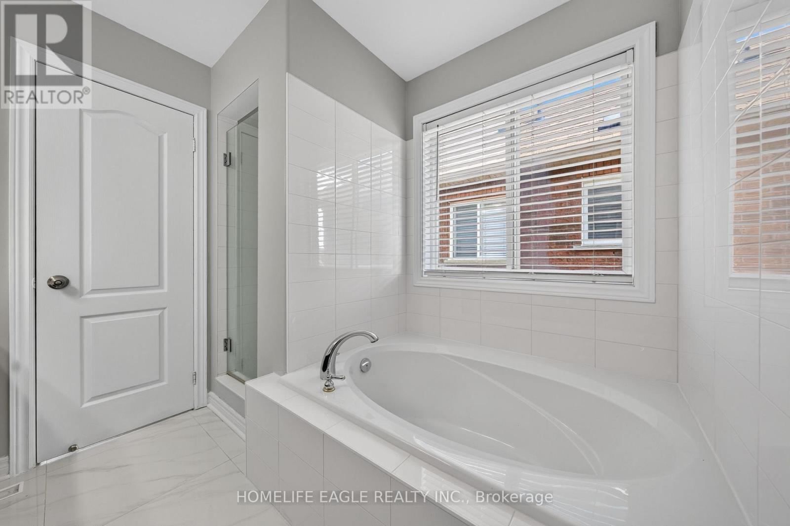 12 Kensington Trail, Barrie, Ontario  L4N 0K5 - Photo 13 - S13729810