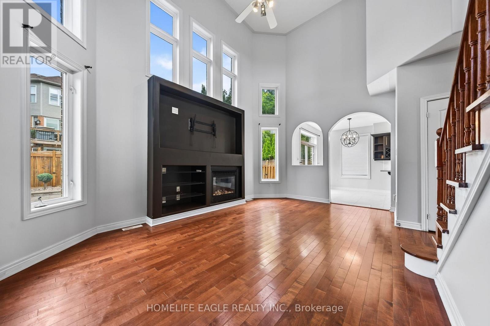 12 Kensington Trail, Barrie, Ontario  L4N 0K5 - Photo 4 - S13729810