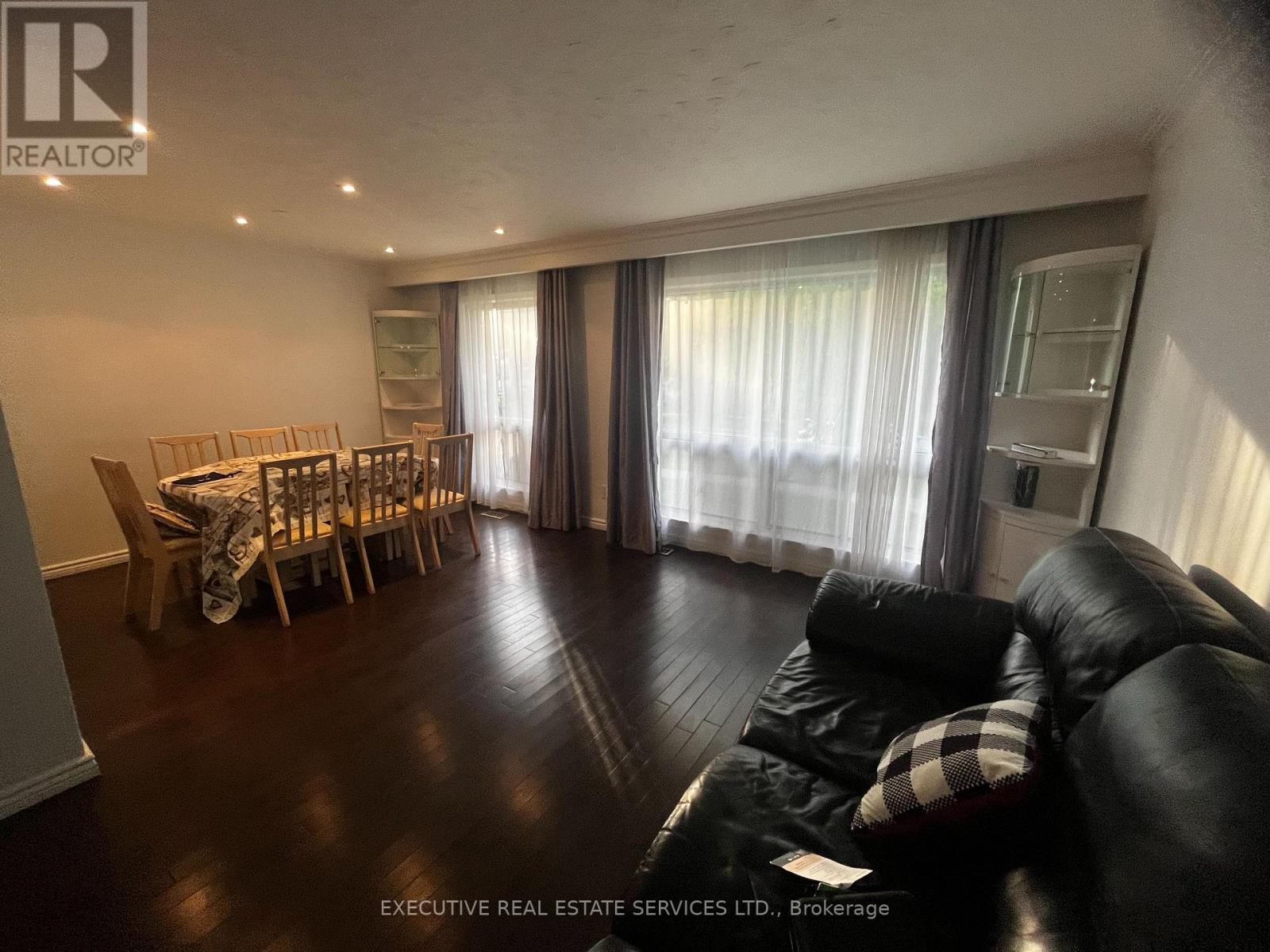 41 Ludgate Drive, Toronto, Ontario  M9W 2Y2 - Photo 5 - W13729800