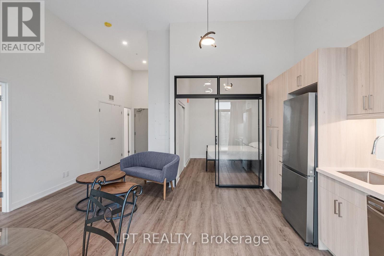 116 - 350 Prince Charles Drive S, Welland, Ontario  L3C 7B3 - Photo 6 - X13729786
