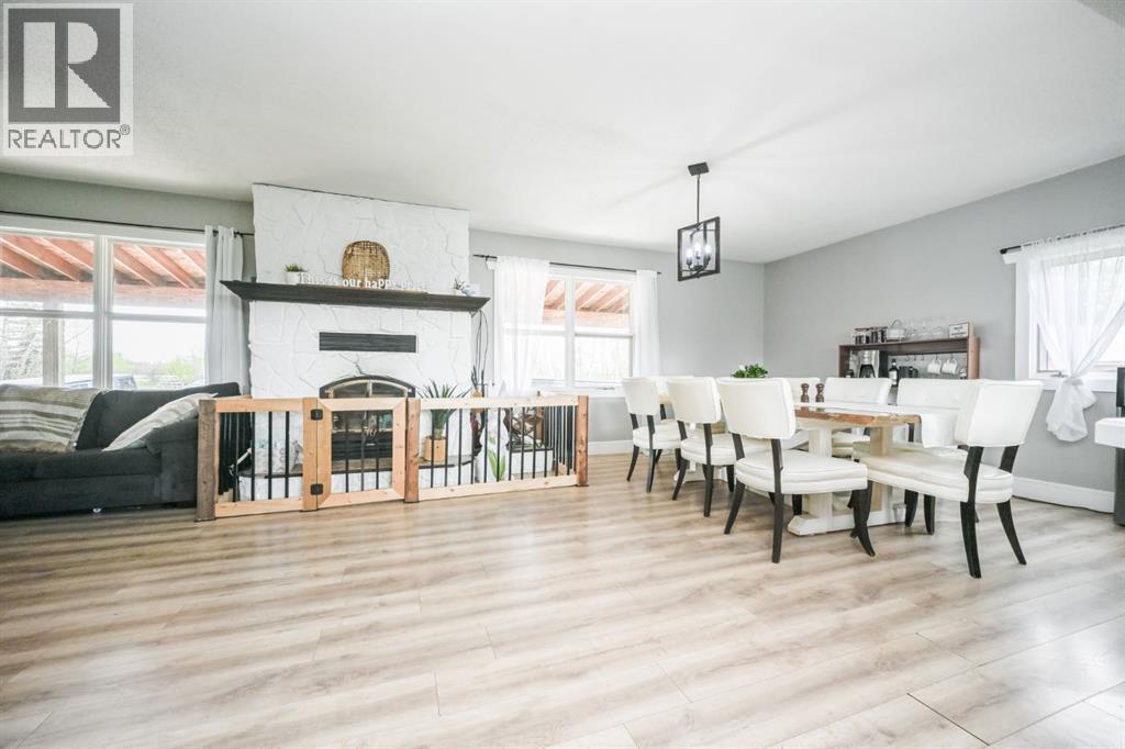 31050 43 Highway, Bezanson, Alberta  T0H 0G0 - Photo 10 - A2312033
