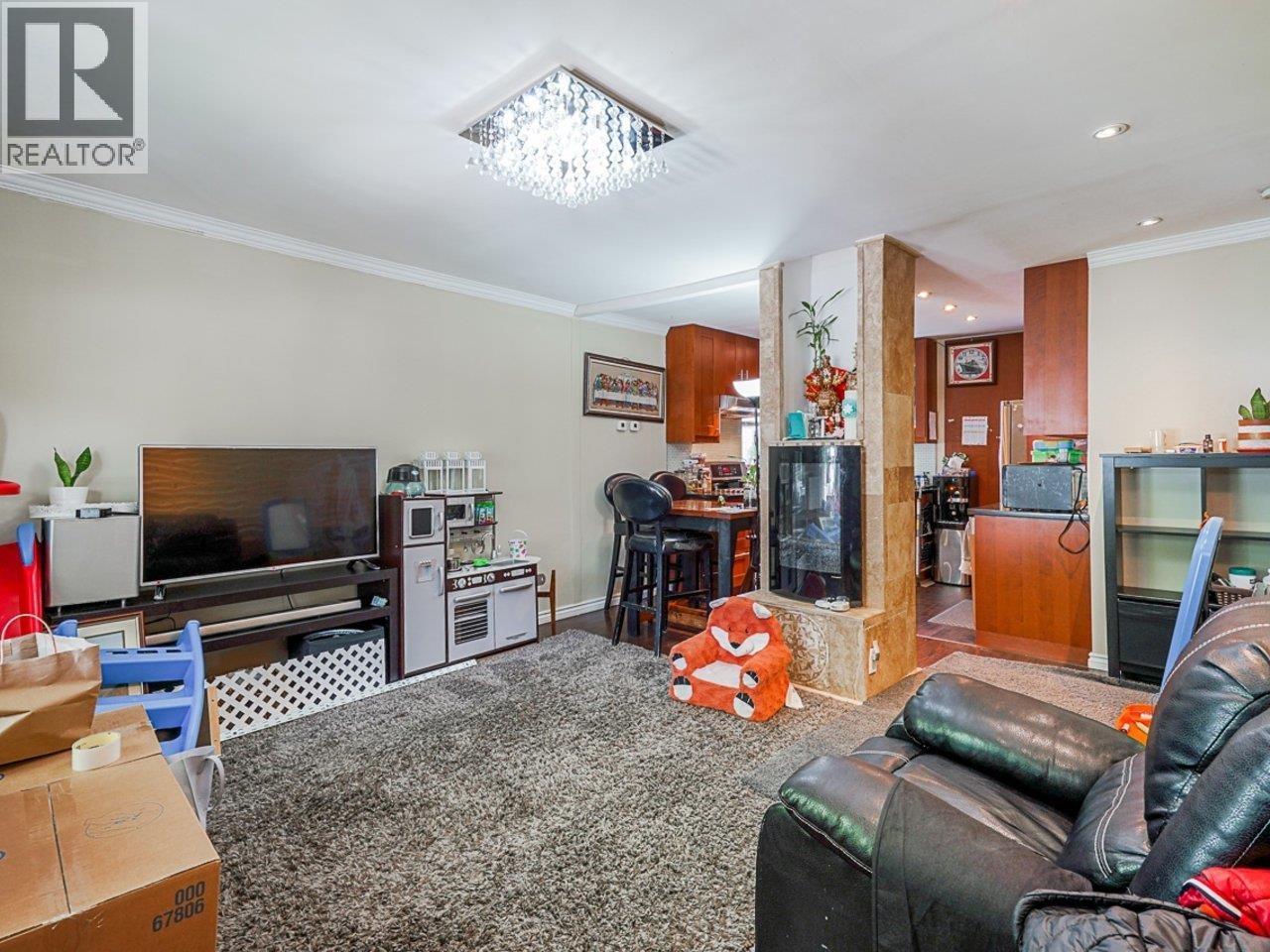 4702 Clarendon Street, Vancouver, British Columbia  V5R 3J1 - Photo 4 - R3160164