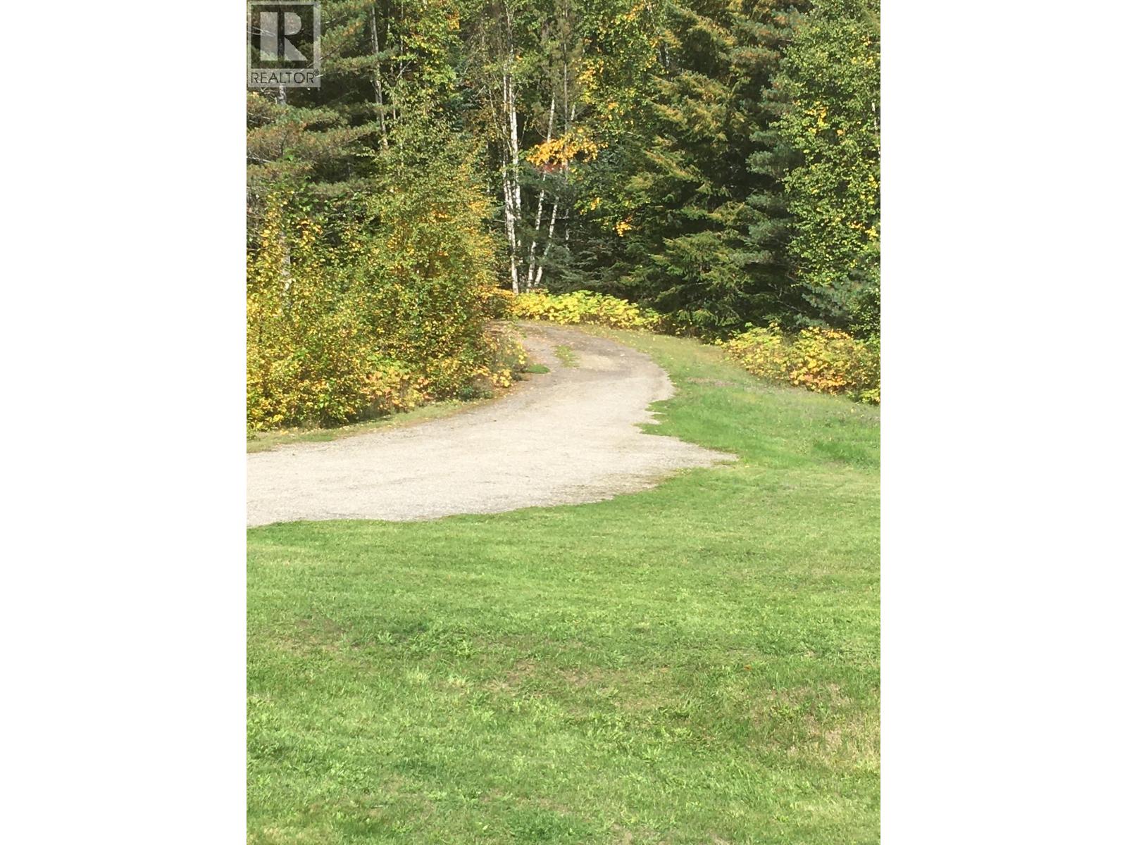 3360 Yellowhead Highway, Clearwater, British Columbia V0E 3A0 - Photo 18 - 10399339