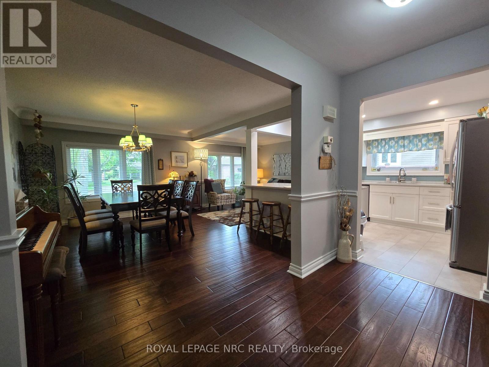 18 Deanna Crescent, St. Catharines, Ontario  L2N 6R9 - Photo 4 - X13729848