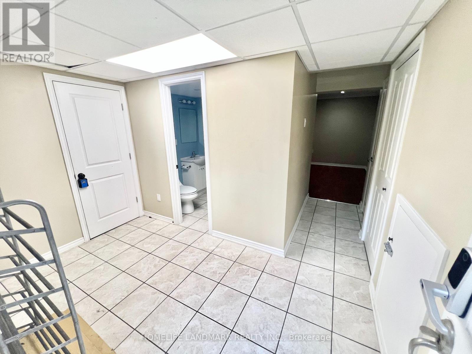 159 Cocksfield Avenue, Toronto, Ontario M3H 3T4 - Photo 11 - C13729812