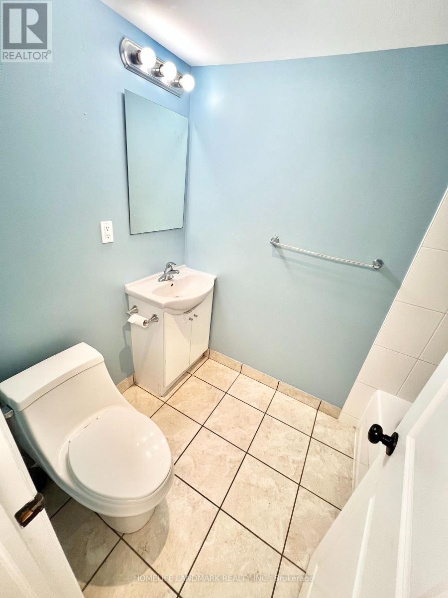 159 Cocksfield Avenue, Toronto, Ontario M3H 3T4 - Photo 12 - C13729812