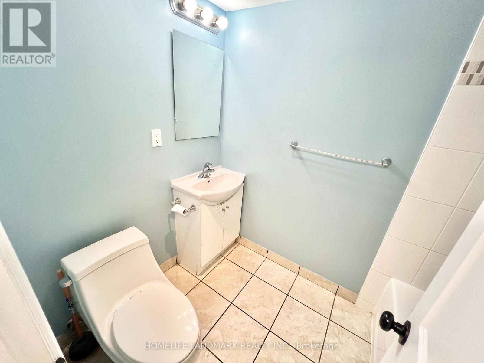 159 Cocksfield Avenue, Toronto, Ontario M3H 3T4 - Photo 13 - C13729812