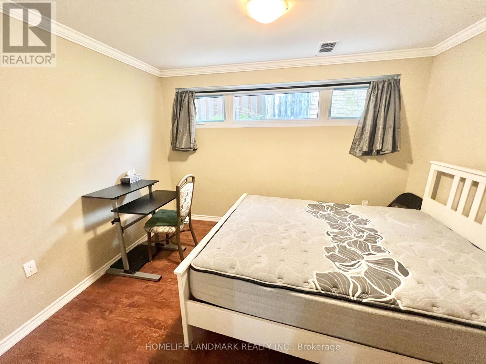 159 Cocksfield Avenue, Toronto, Ontario M3H 3T4 - Photo 2 - C13729812