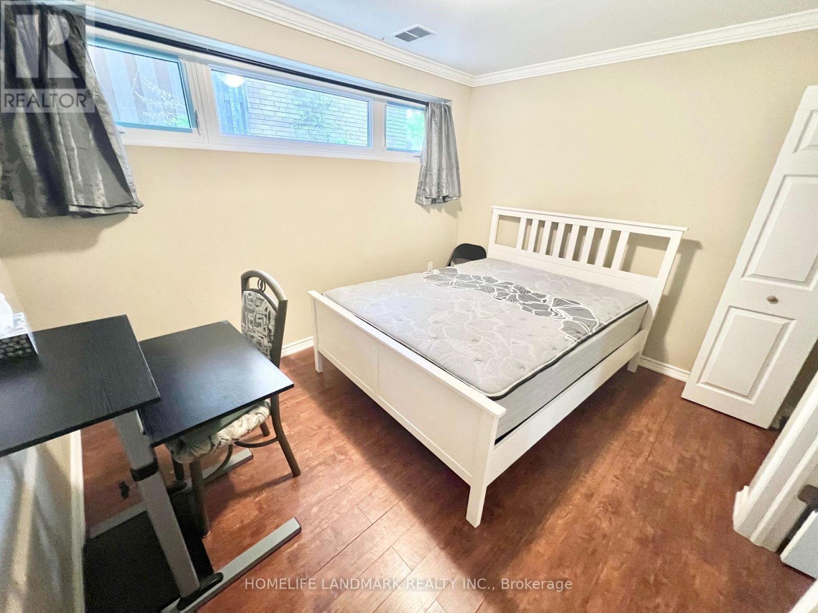 159 Cocksfield Avenue, Toronto, Ontario M3H 3T4 - Photo 3 - C13729812