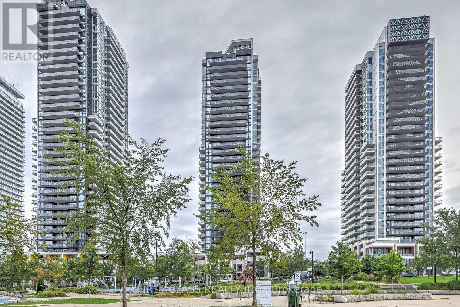 2902 - 85 Mcmahom Drive, Toronto, Ontario M2K 0H1 - Photo 2 - C13729840