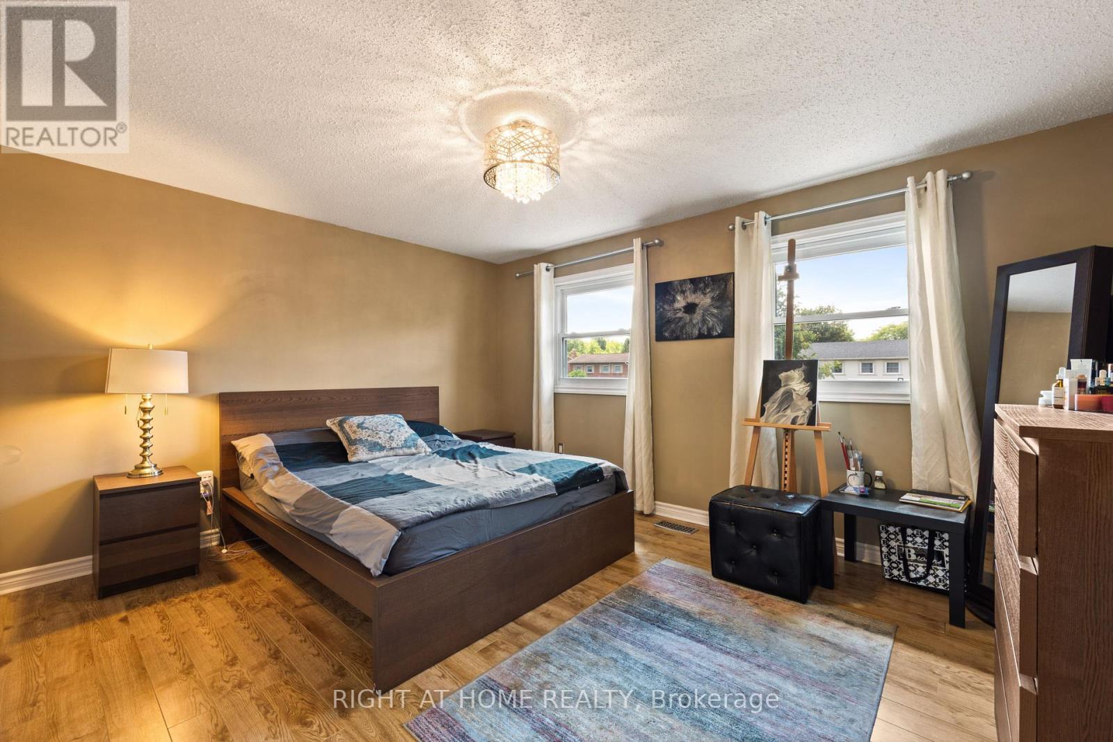 262 Yorkshire Drive, Newmarket, Ontario  L3Y 6J7 - Photo 17 - N13729826