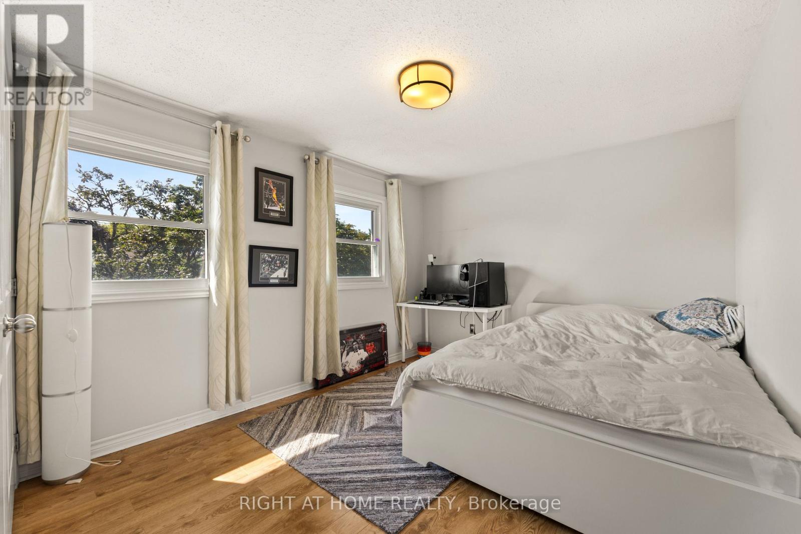 262 Yorkshire Drive, Newmarket, Ontario  L3Y 6J7 - Photo 18 - N13729826