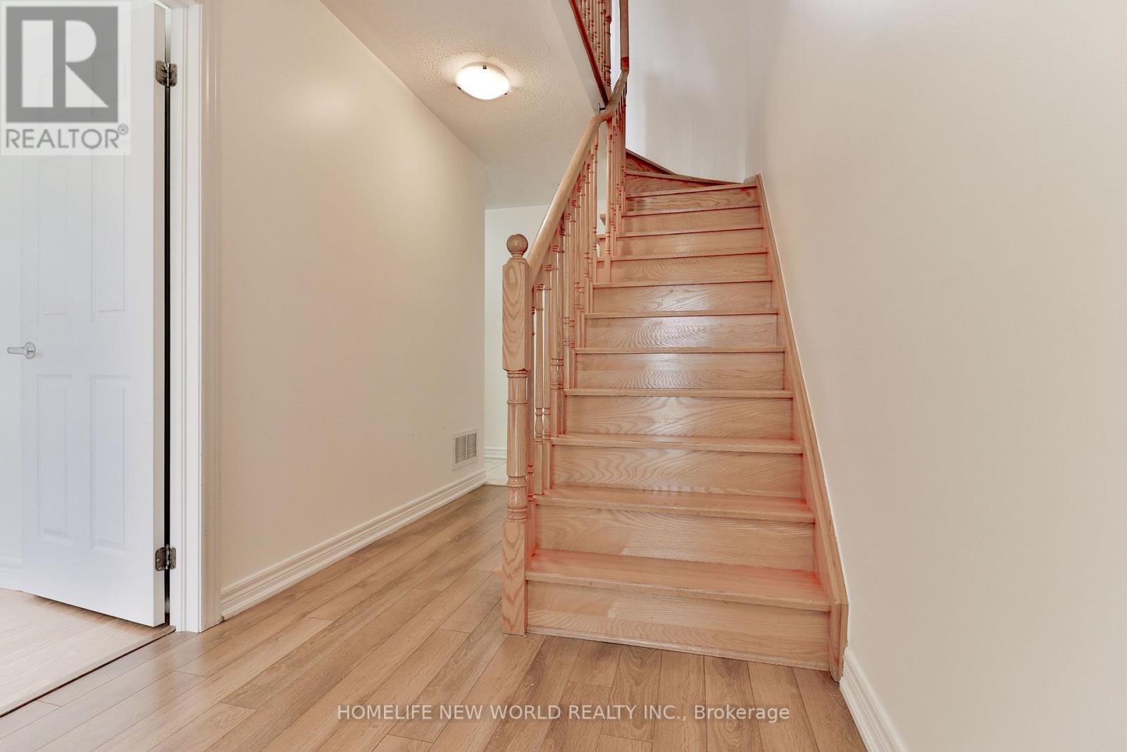 10004 Mccowan Road, Markham, Ontario  L6C 0N3 - Photo 2 - N13729844