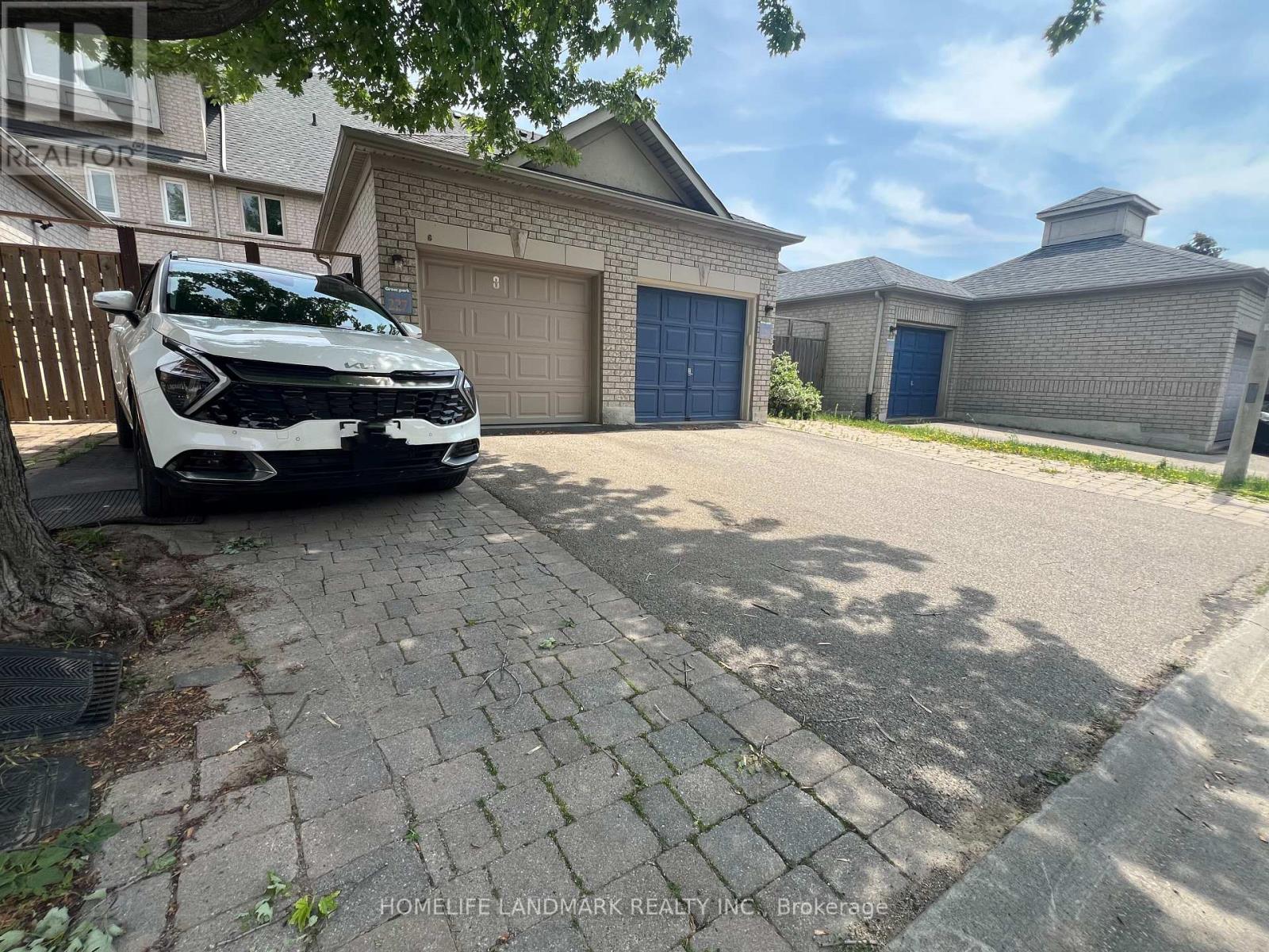 8 Baffin Court, Richmond Hill, Ontario  L4B 4J7 - Photo 15 - N13729852