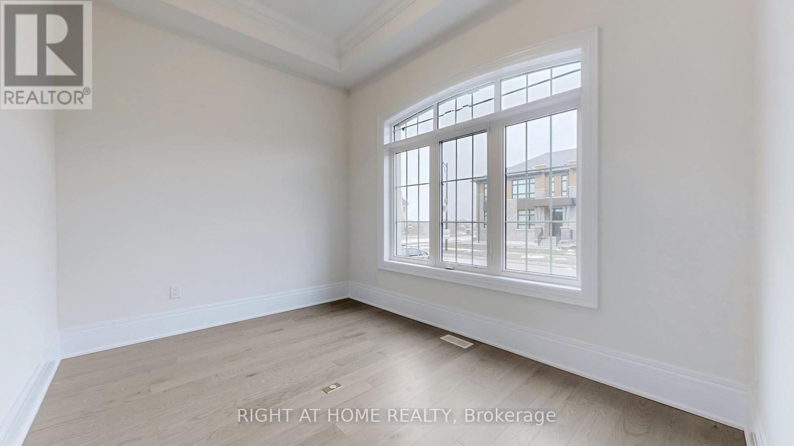 7 Adario Crescent, Vaughan, Ontario L3L 0G3 - Photo 19 - N13729866