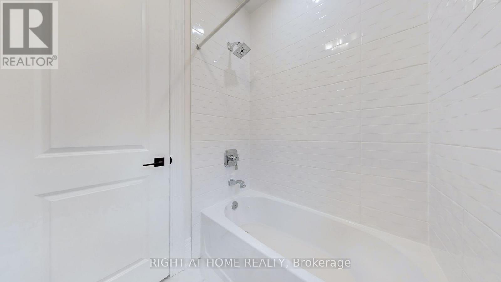 7 Adario Crescent, Vaughan, Ontario L3L 0G3 - Photo 45 - N13729866