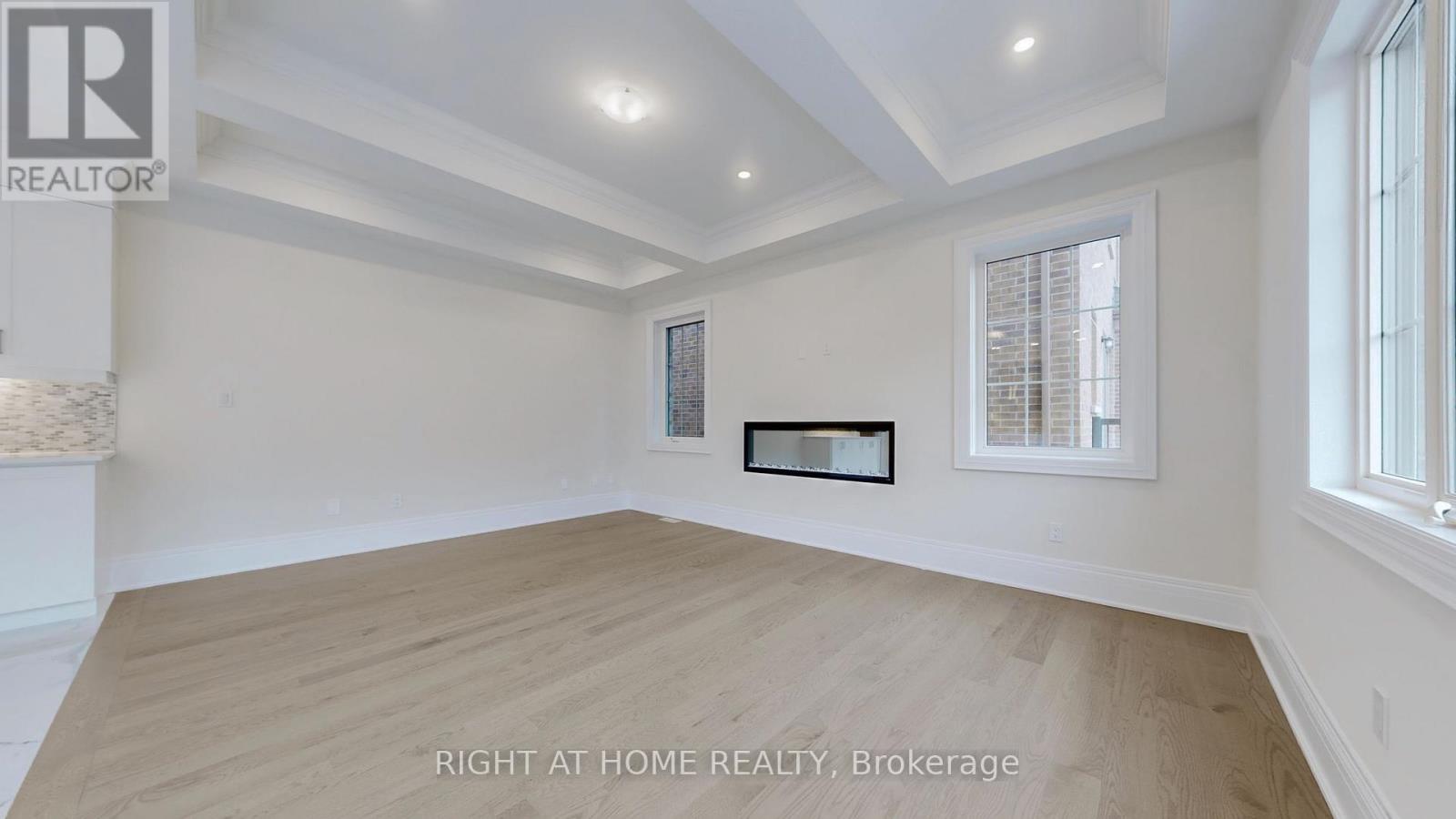 7 Adario Crescent, Vaughan, Ontario L3L 0G3 - Photo 5 - N13729866