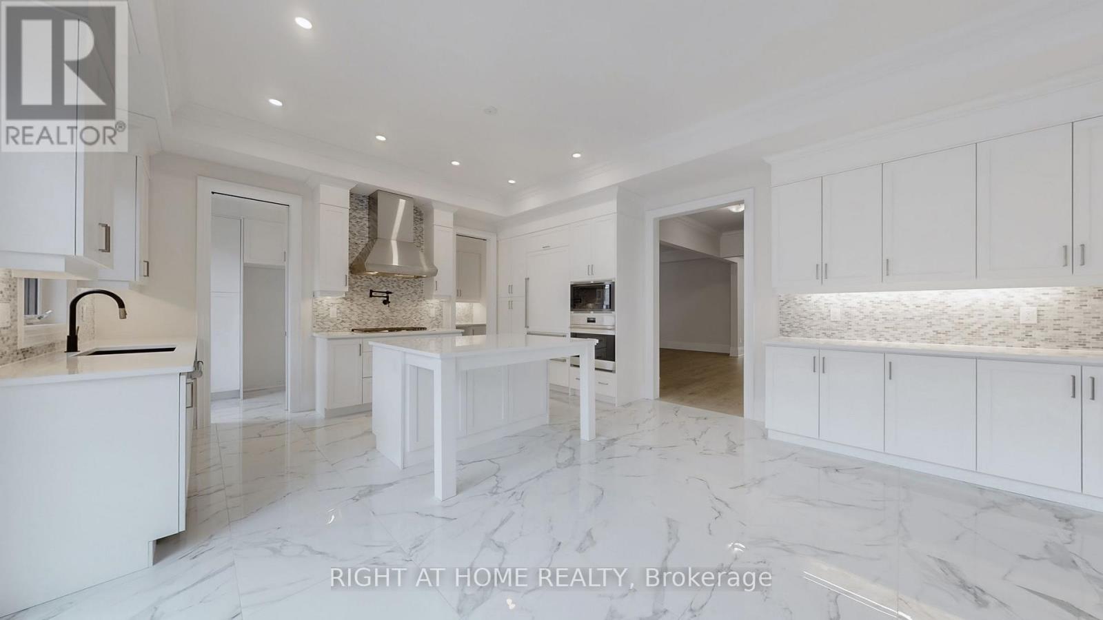 7 Adario Crescent, Vaughan, Ontario L3L 0G3 - Photo 9 - N13729866