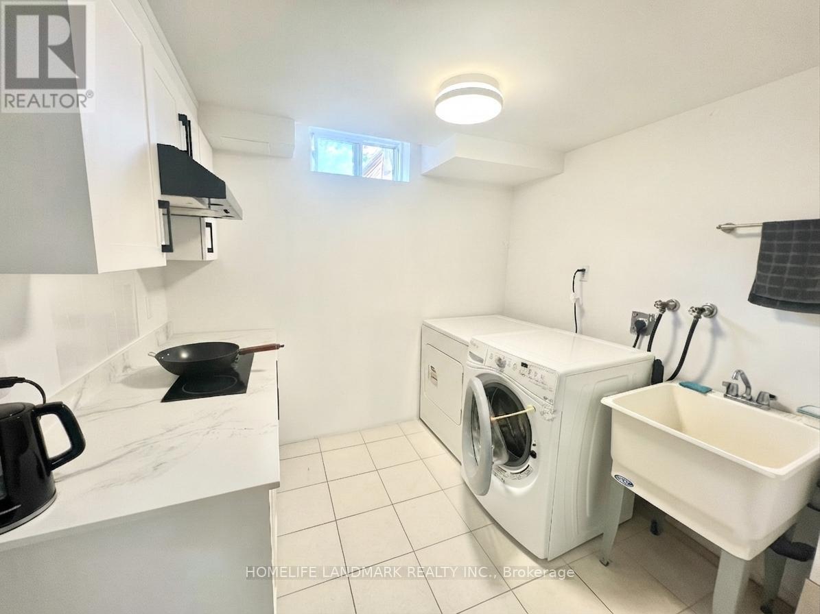 Unit B1 - 8 Baffin Court, Richmond Hill, Ontario  L4B 4J7 - Photo 11 - N13729880