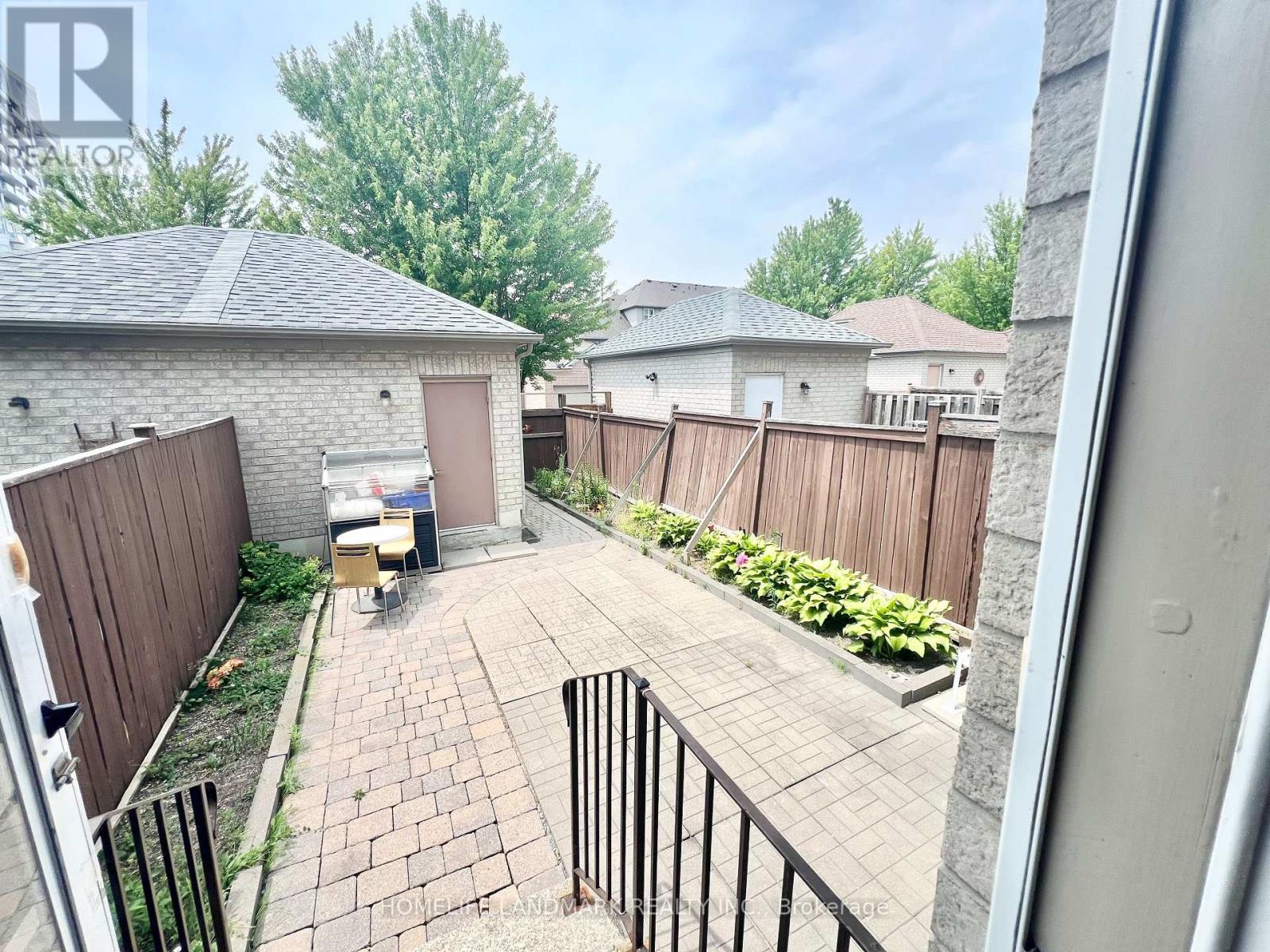 Unit B1 - 8 Baffin Court, Richmond Hill, Ontario  L4B 4J7 - Photo 13 - N13729880