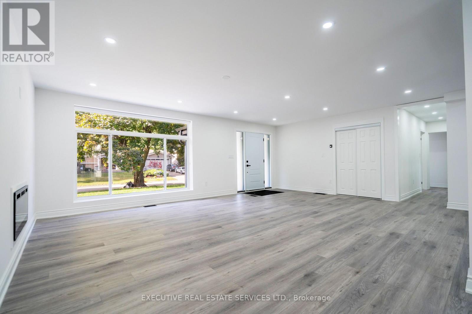 646 Sequin Crescent, Mississauga, Ontario L5H 1W5 - Photo 11 - W13729832