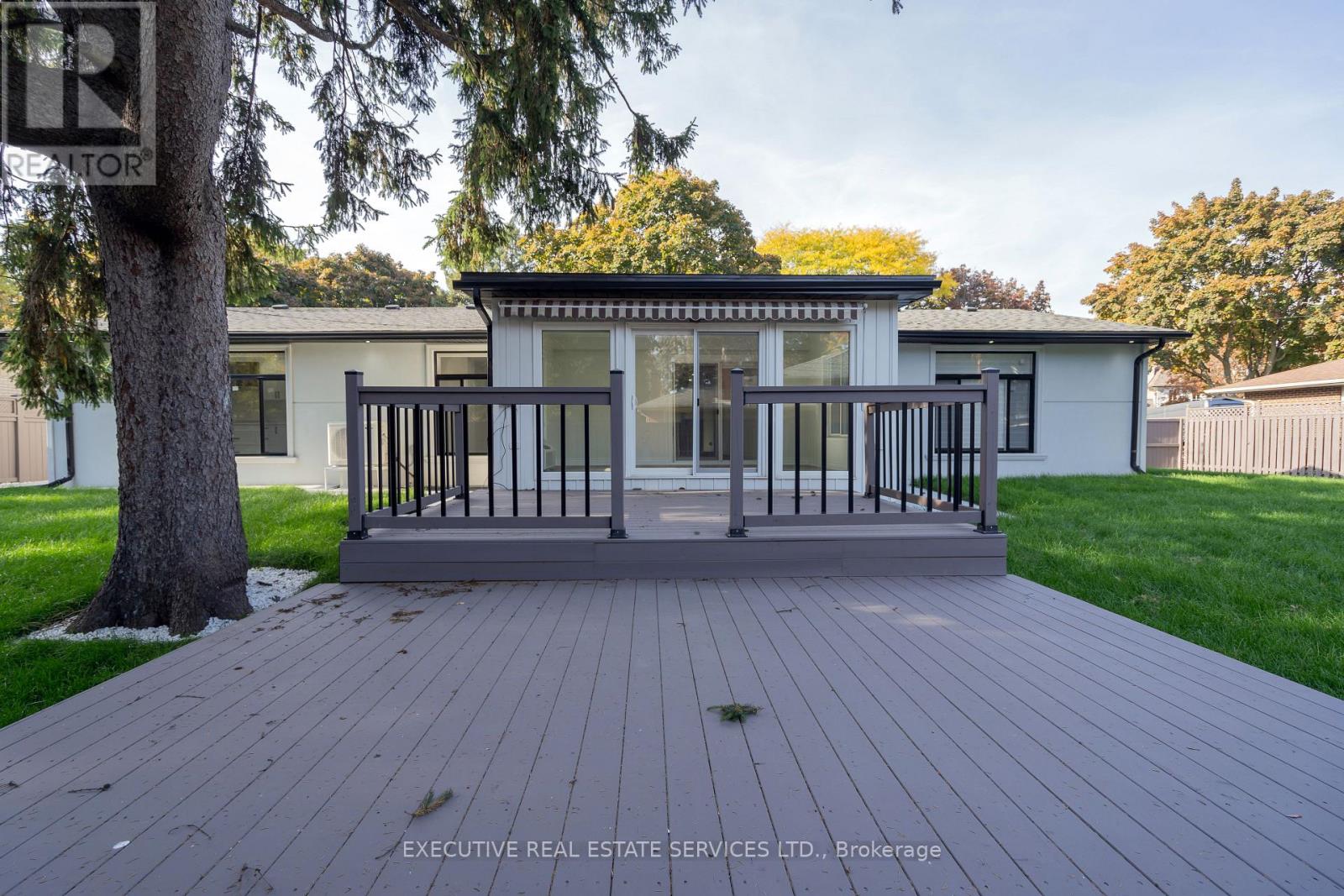 646 Sequin Crescent, Mississauga, Ontario L5H 1W5 - Photo 29 - W13729832