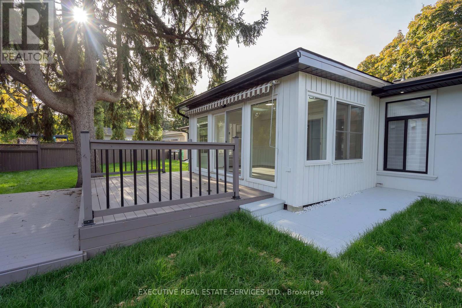 646 Sequin Crescent, Mississauga, Ontario L5H 1W5 - Photo 33 - W13729832