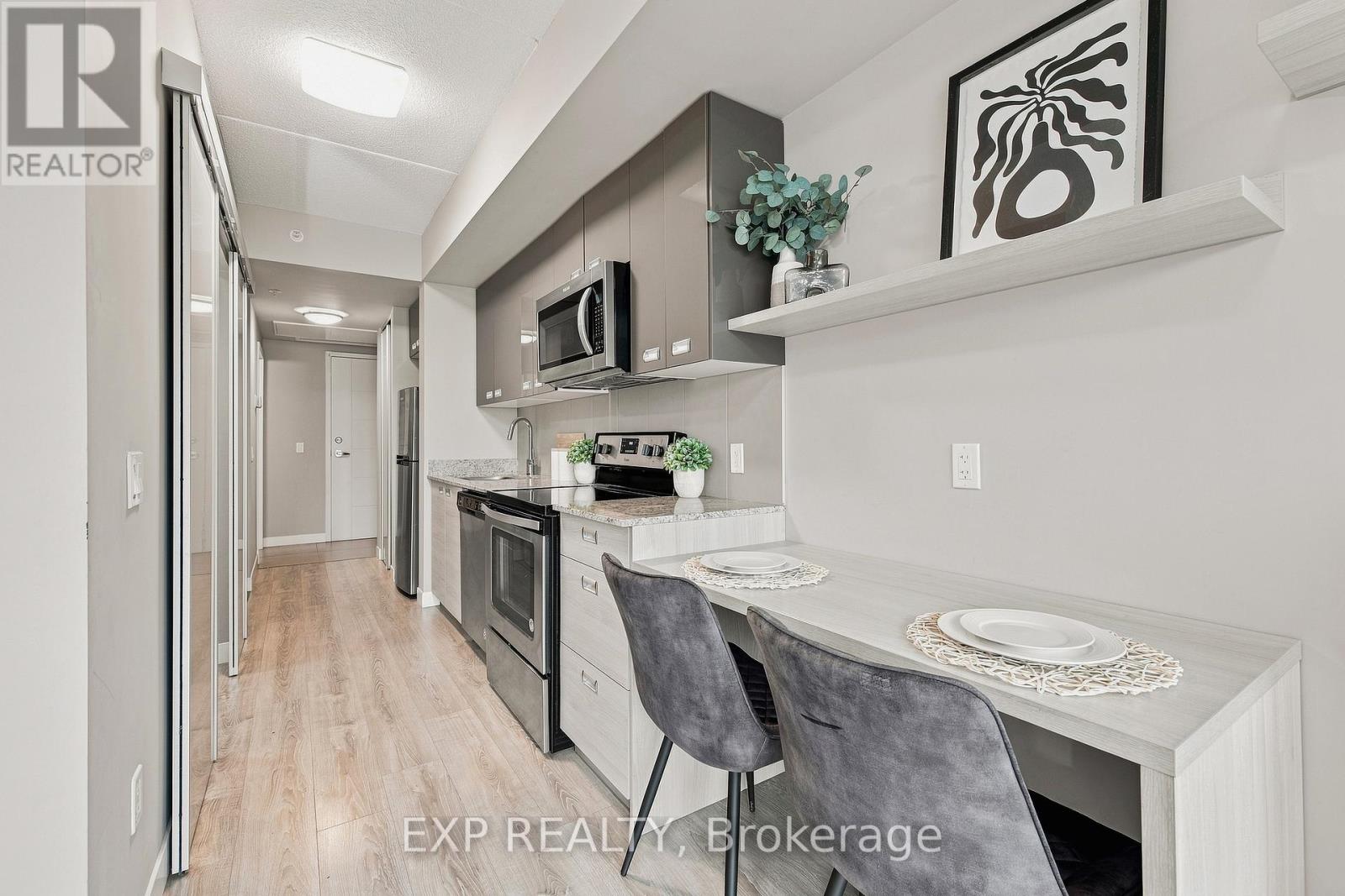 615 - 250 Albert Street, Waterloo, Ontario N2L 3W5 - Photo 3 - X13729856