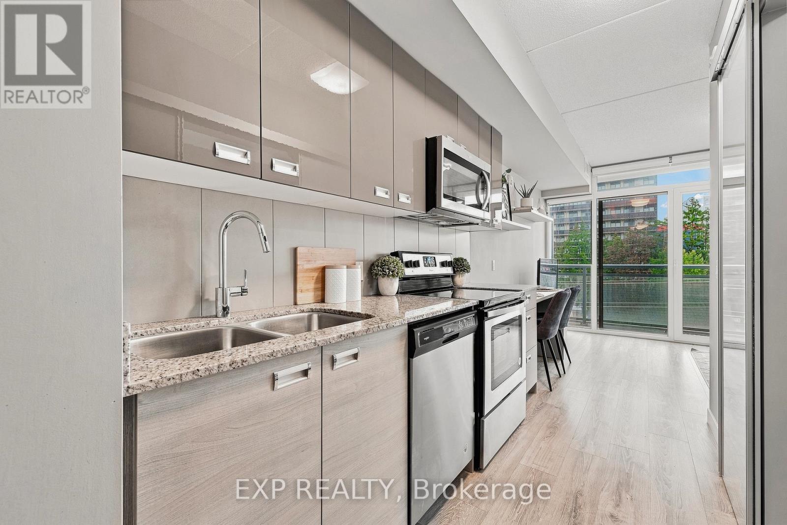615 - 250 Albert Street, Waterloo, Ontario N2L 3W5 - Photo 4 - X13729856
