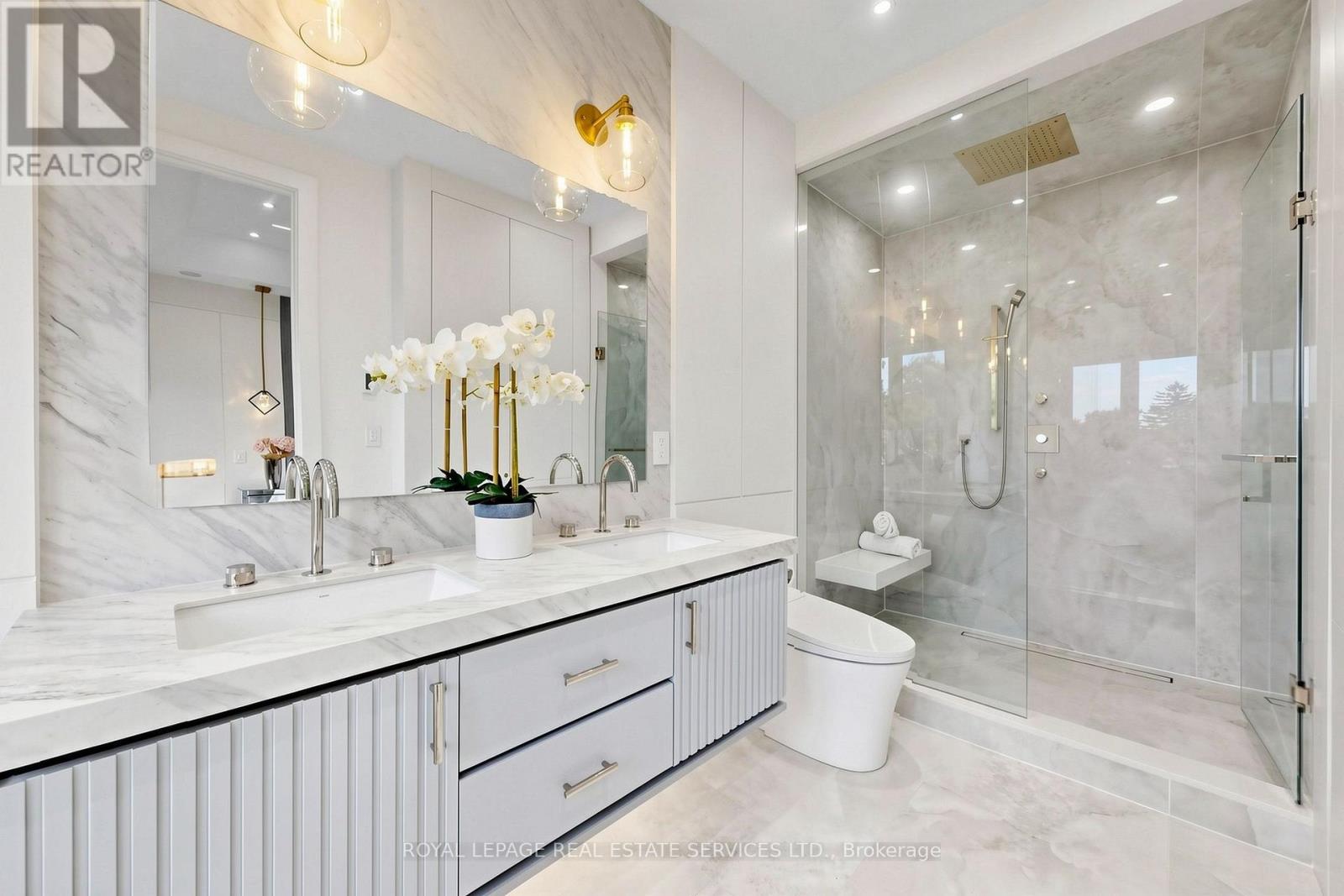 383 Melrose Avenue, Toronto, Ontario  M5M 1Z6 - Photo 23 - C13729824