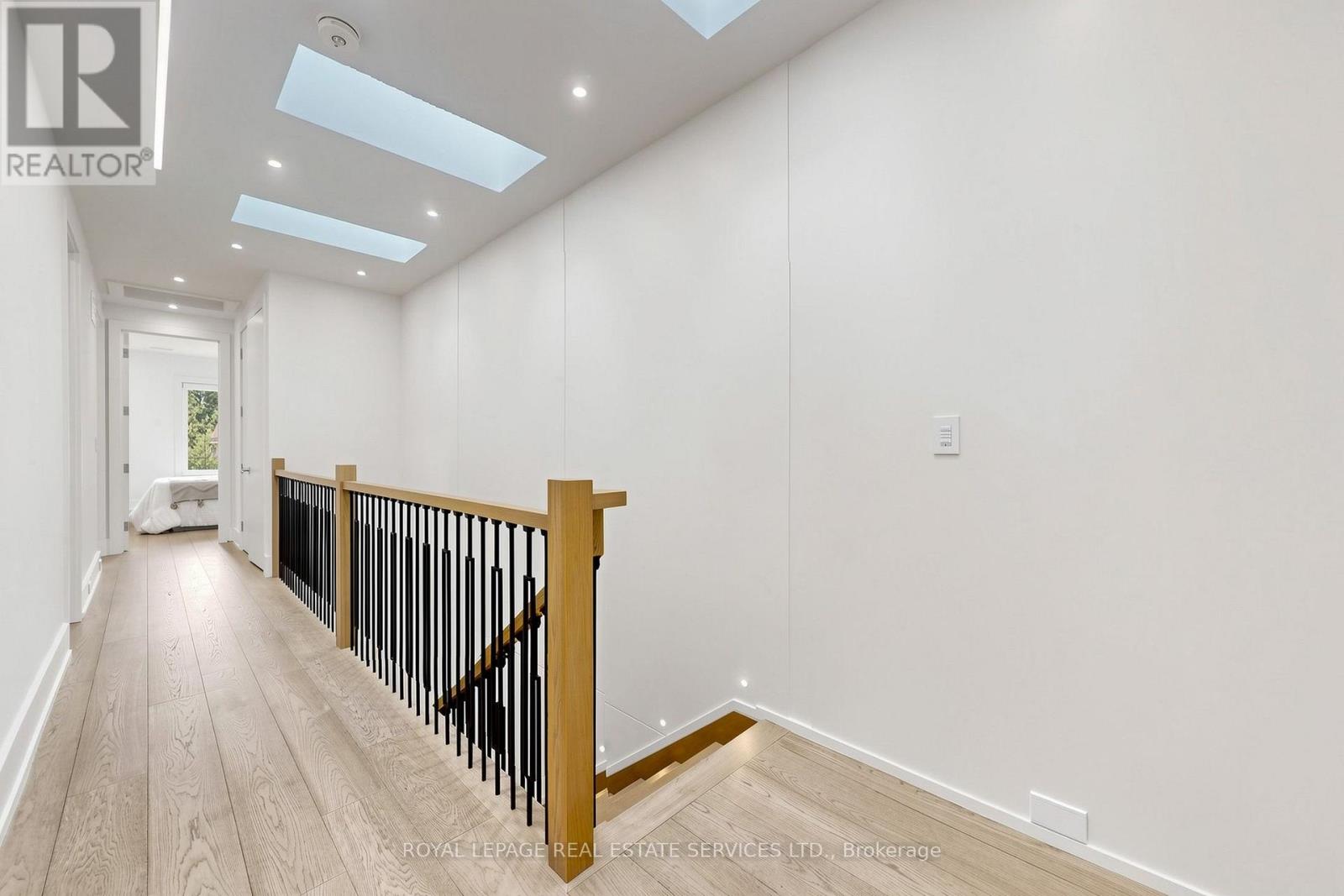 383 Melrose Avenue, Toronto, Ontario  M5M 1Z6 - Photo 17 - C13729824