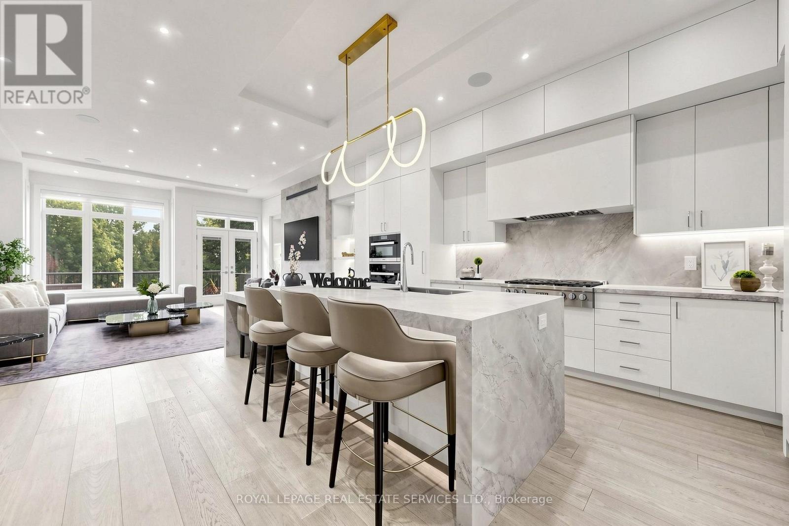 383 Melrose Avenue, Toronto, Ontario  M5M 1Z6 - Photo 11 - C13729824