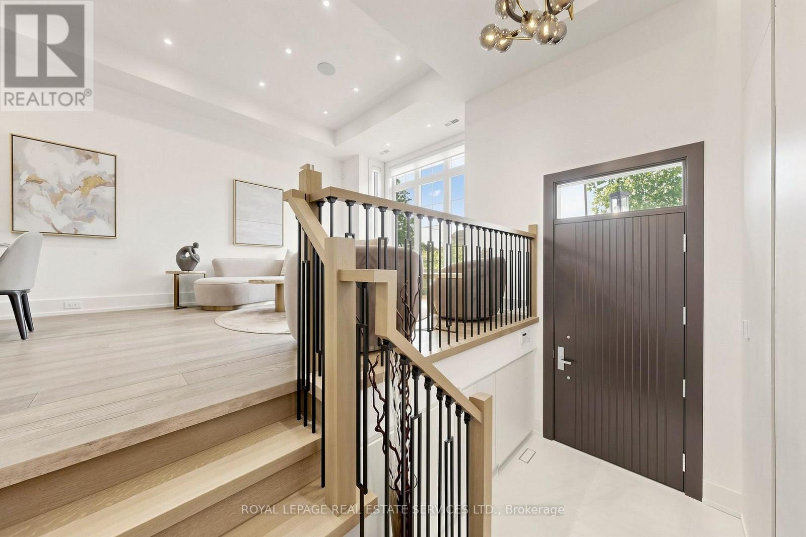 383 Melrose Avenue, Toronto, Ontario  M5M 1Z6 - Photo 16 - C13729824