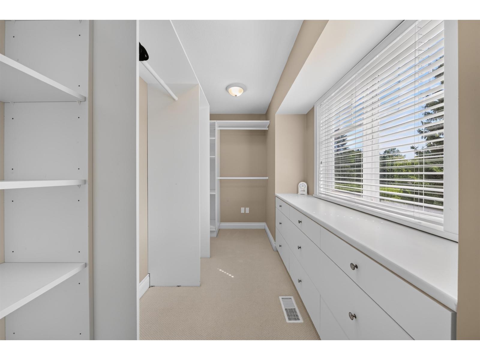 17377 28a Avenue, Surrey, British Columbia  V3Z 0E7 - Photo 26 - R3160222