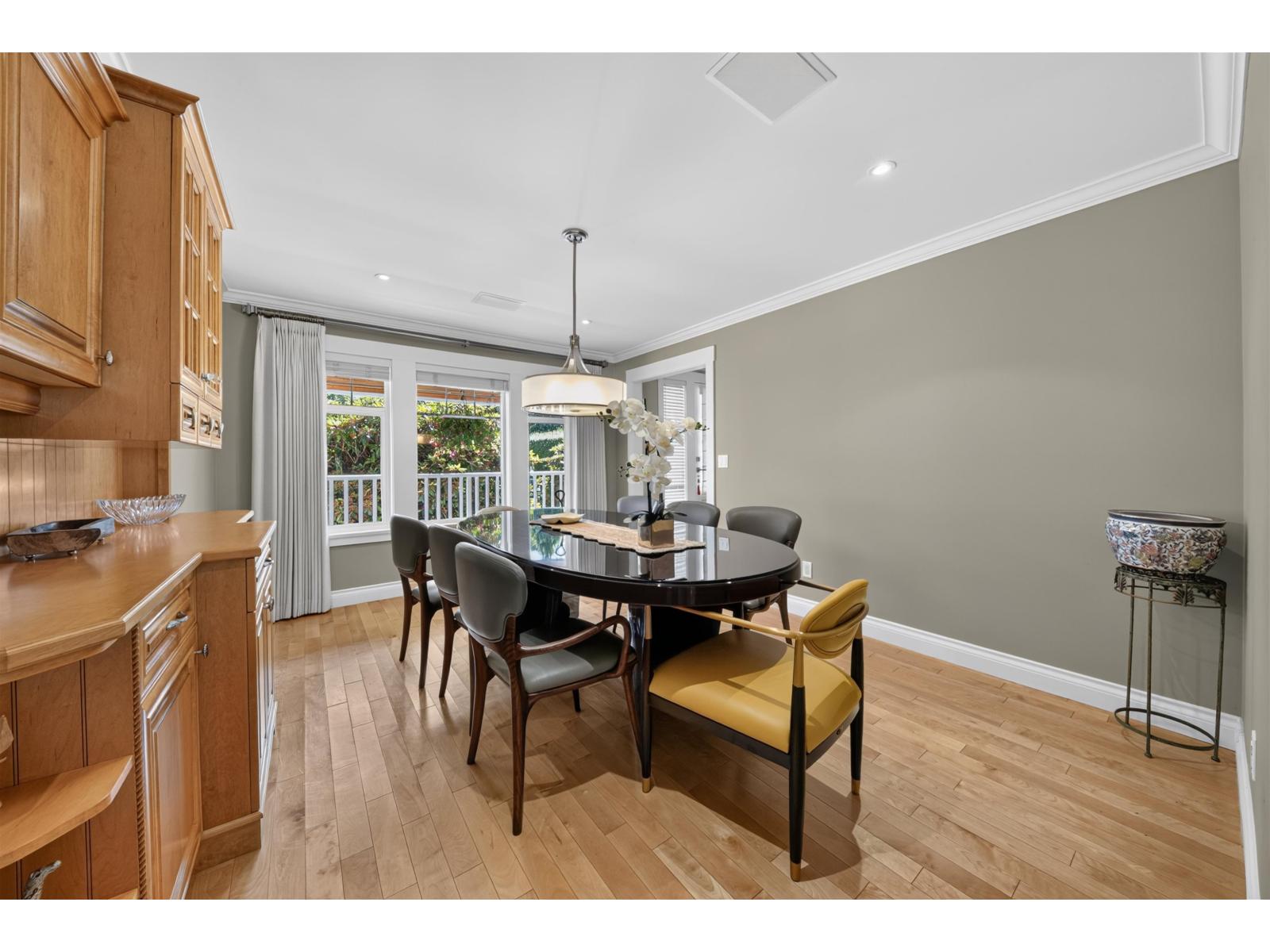 17377 28a Avenue, Surrey, British Columbia  V3Z 0E7 - Photo 8 - R3160222