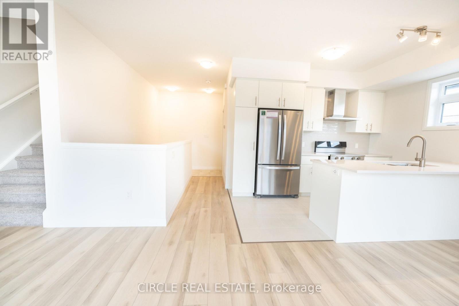 53 Thatcher Drive, Guelph, Ontario  N1L 1B3 - Photo 13 - X13707632