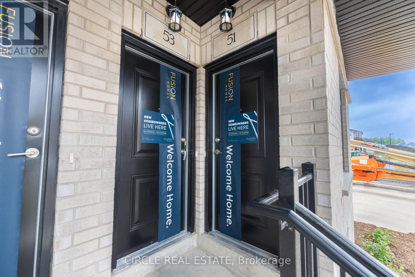 53 Thatcher Drive, Guelph, Ontario  N1L 1B3 - Photo 4 - X13707632
