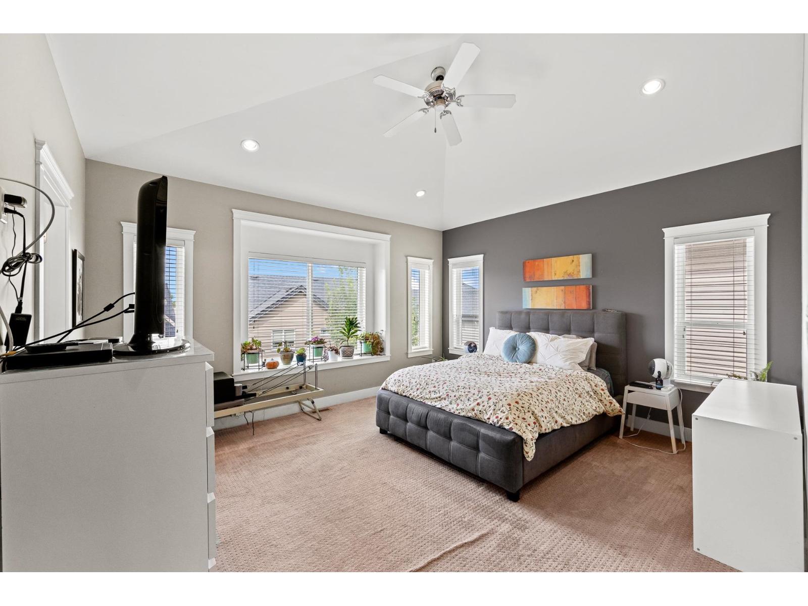 21015 80a Avenue, Langley, British Columbia  V2J 0J4 - Photo 19 - R3158144