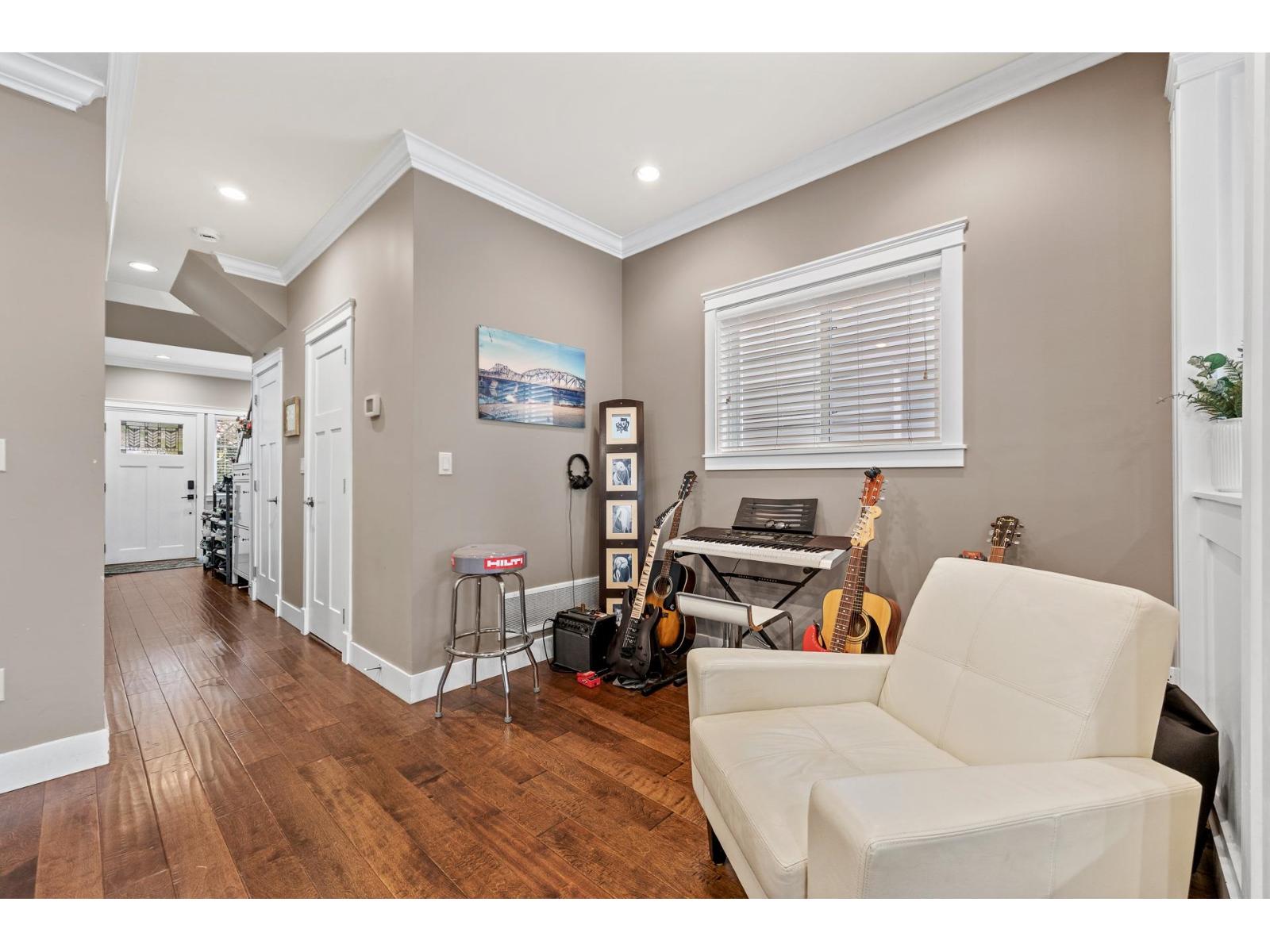 21015 80a Avenue, Langley, British Columbia  V2J 0J4 - Photo 12 - R3158144