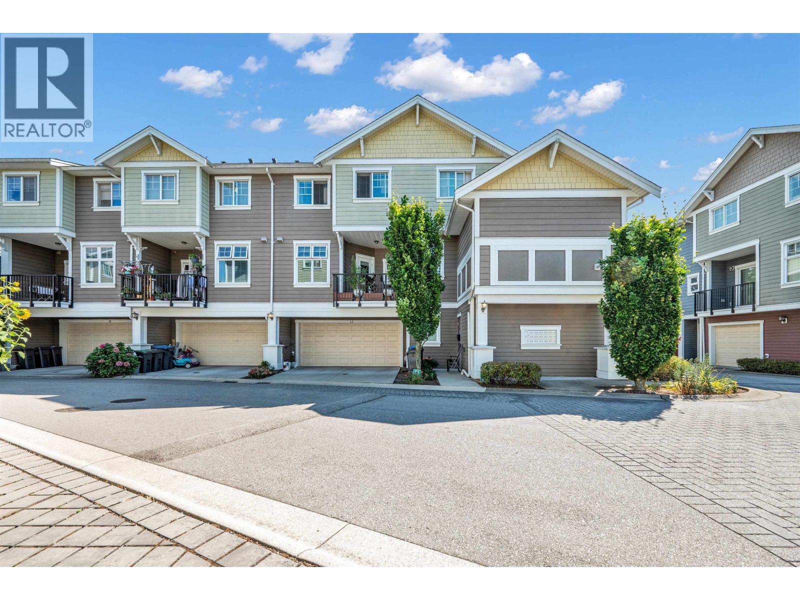 12 1135 Ewen Avenue, New Westminster, British Columbia  V3M 5E3 - Photo 2 - R3159978