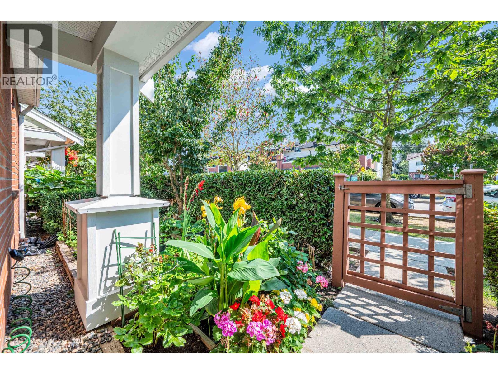 12 1135 Ewen Avenue, New Westminster, British Columbia  V3M 5E3 - Photo 4 - R3159978