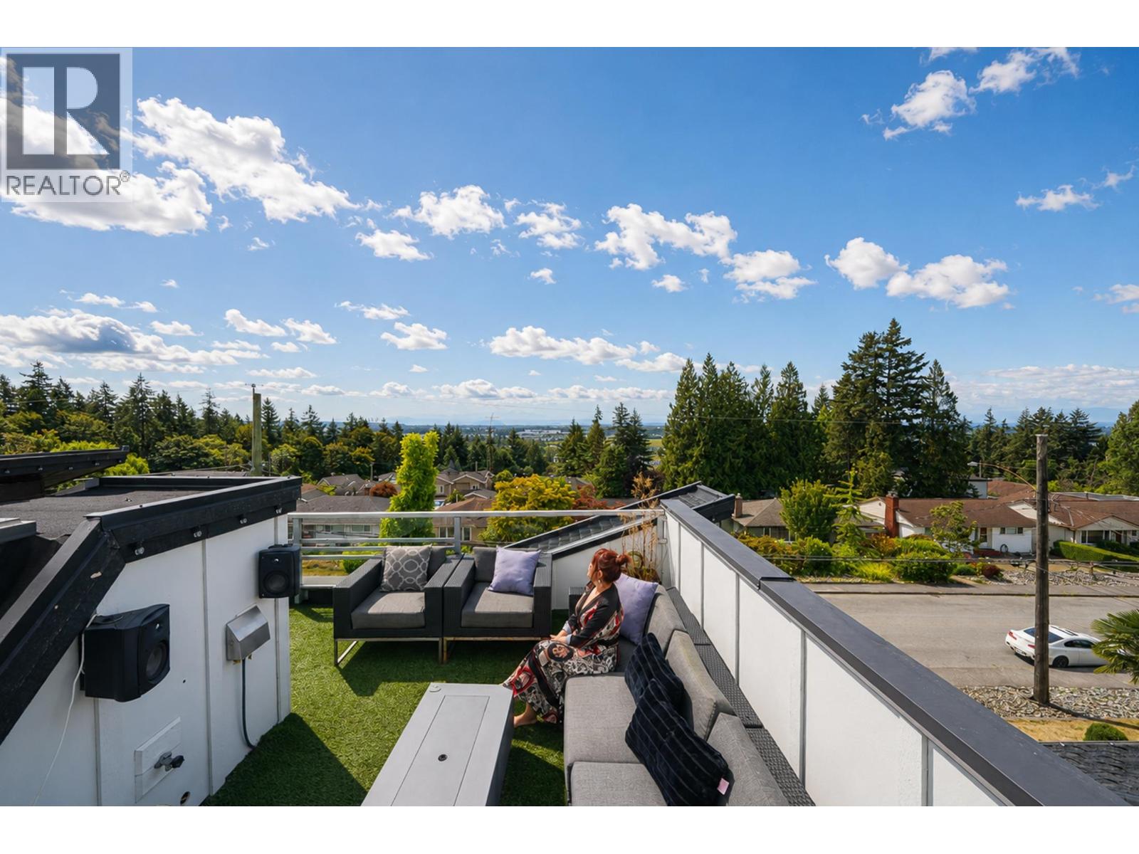 6069 Patrick Street, Burnaby, British Columbia  V5J 3B8 - Photo 32 - R3160107