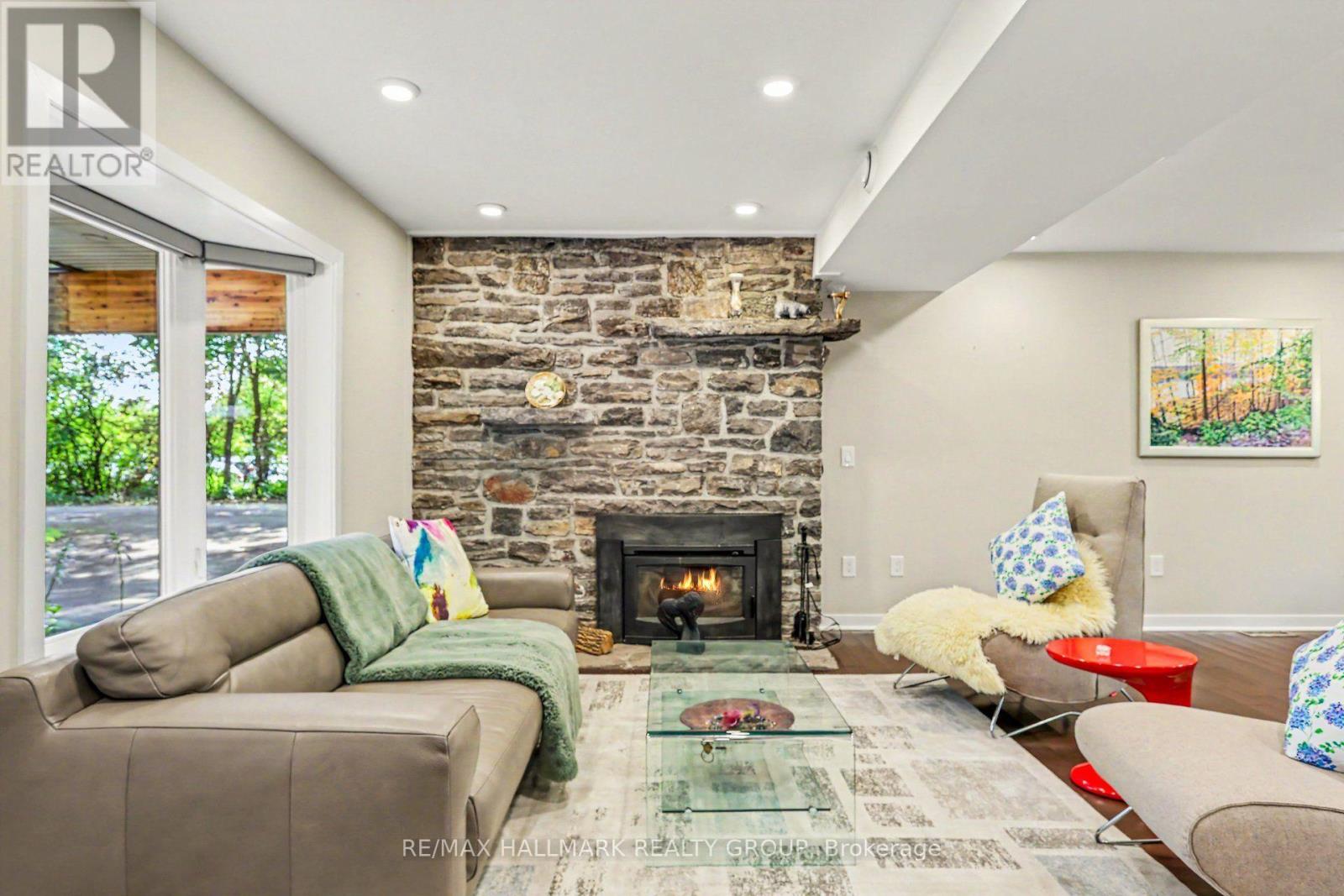 20 Fairhaven Way, Ottawa, Ontario  K1K 0R3 - Photo 3 - X13729934