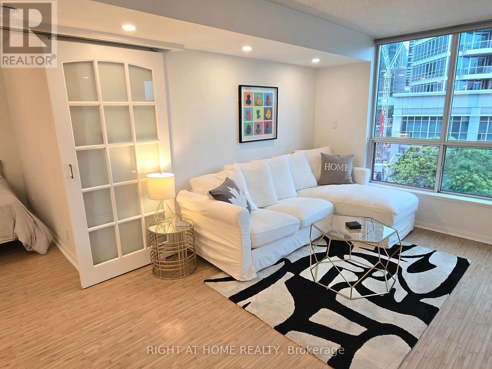 506 - 228 Queens Quay W, Toronto, Ontario  M5J 2X1 - Photo 17 - C13729892