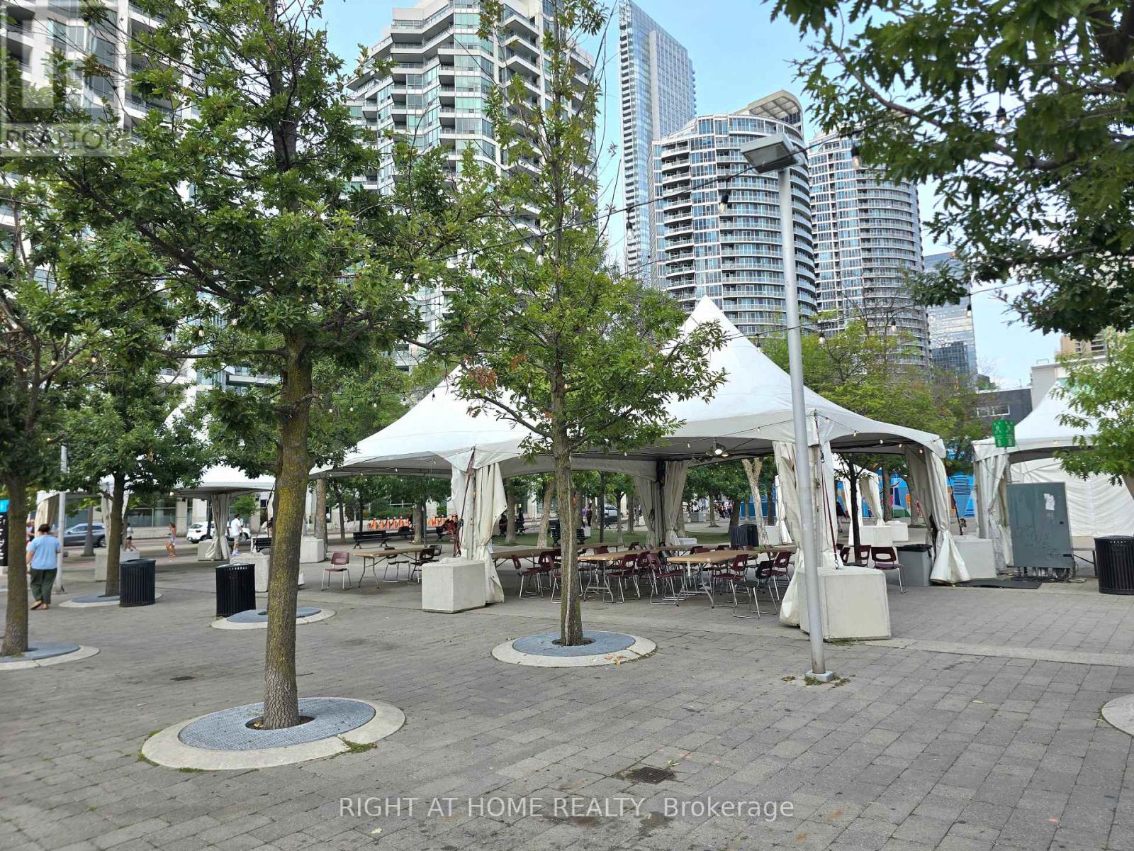 506 - 228 Queens Quay W, Toronto, Ontario  M5J 2X1 - Photo 39 - C13729892