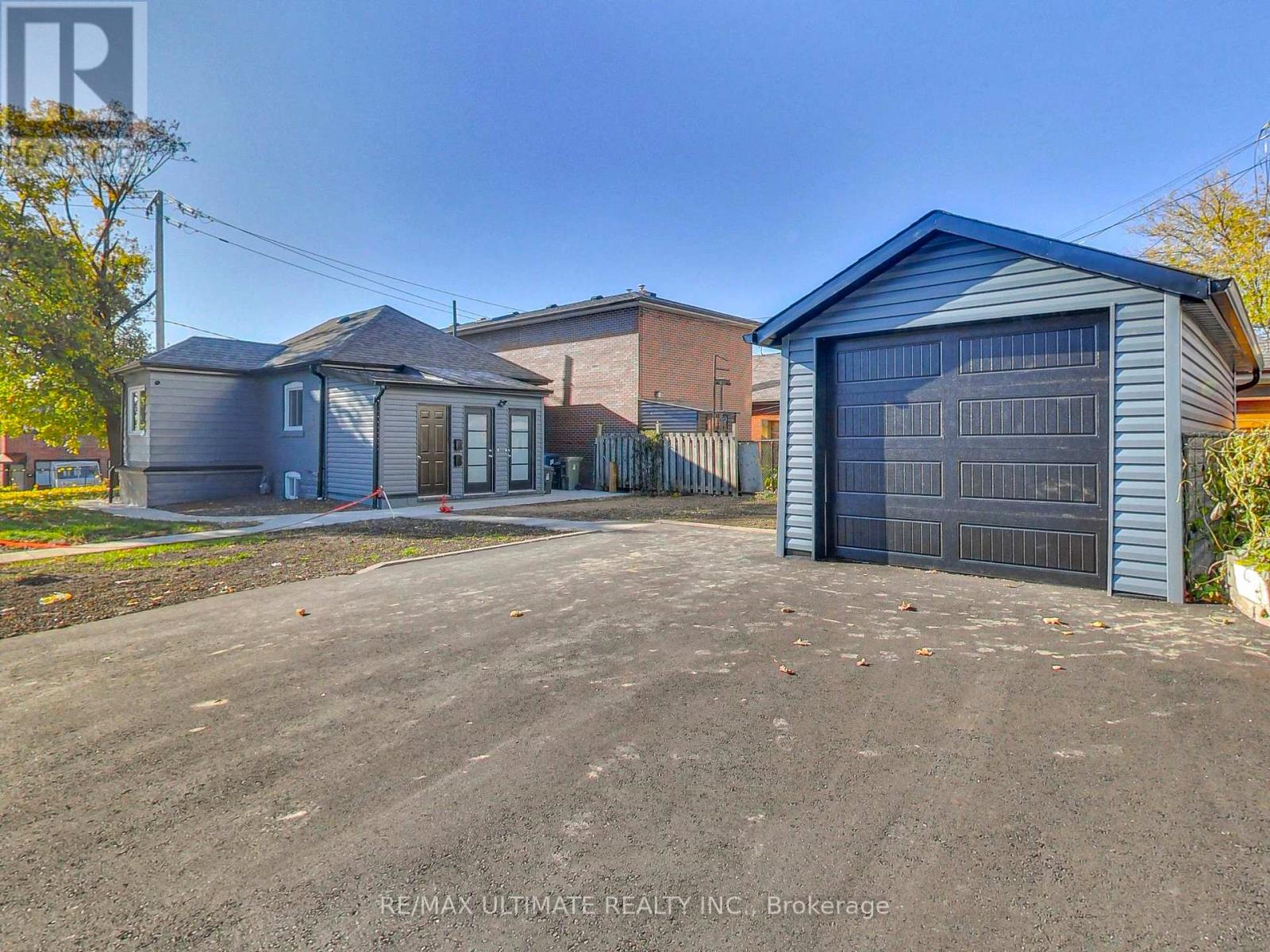 Lower - 614 Northcliffe Boulevard, Toronto, Ontario  M6E 3L9 - Photo 14 - C13729906