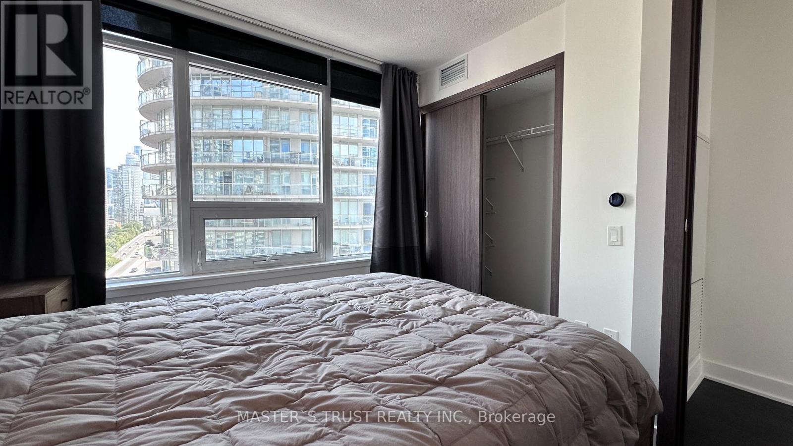 1715 - 17 Bathurst Street, Toronto, Ontario M5V 0N1 - Photo 15 - C13729928