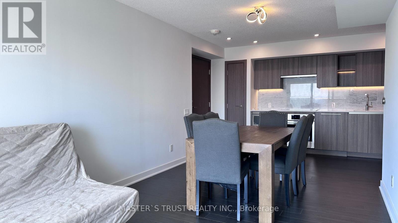 1715 - 17 Bathurst Street, Toronto, Ontario M5V 0N1 - Photo 3 - C13729928