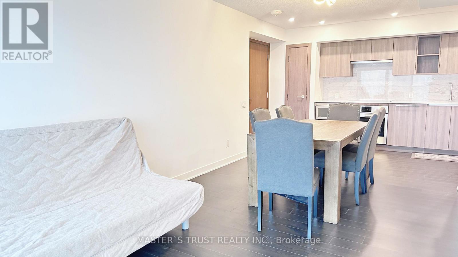 1715 - 17 Bathurst Street, Toronto, Ontario M5V 0N1 - Photo 7 - C13729928